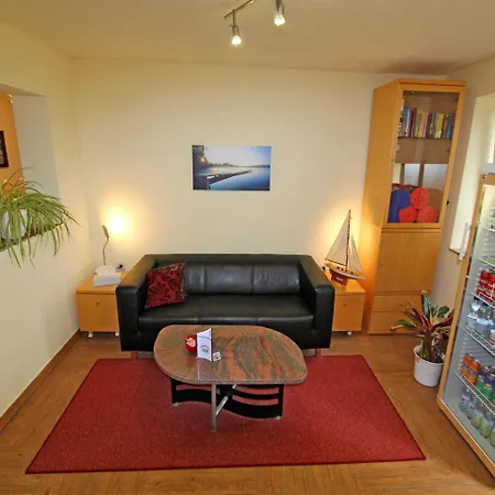 Roez See 9590 Apartment