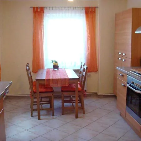 Roez See 9590 Apartment